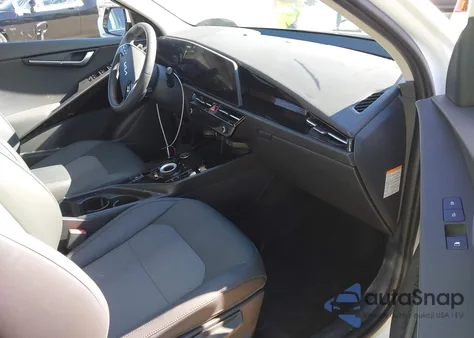 2025 Kia Niro Ev Wind из США, поврежденный, VIN KNDCR3L19S5141275